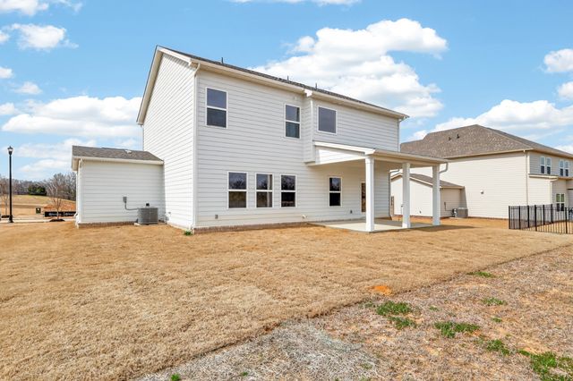 1033 Bluestem Road, Columbia, TN 38401