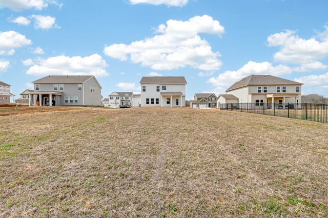 1033 Bluestem Road, Columbia, TN 38401