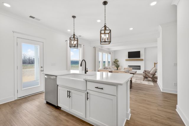 1033 Bluestem Road, Columbia, TN 38401