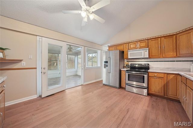 1261 Mautenne Drive, Manchester, MO 63021