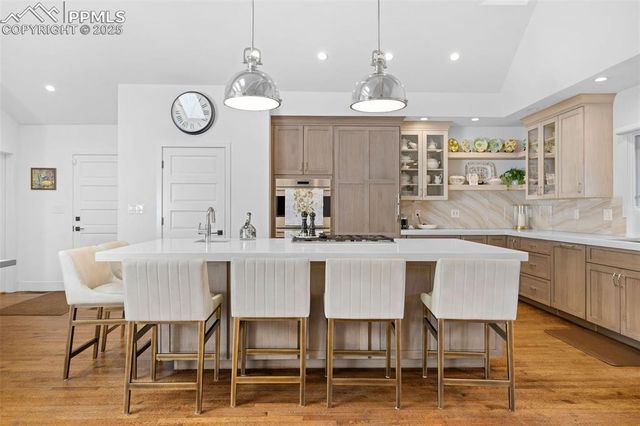 18 2nd Street, Colorado Springs, CO 80906