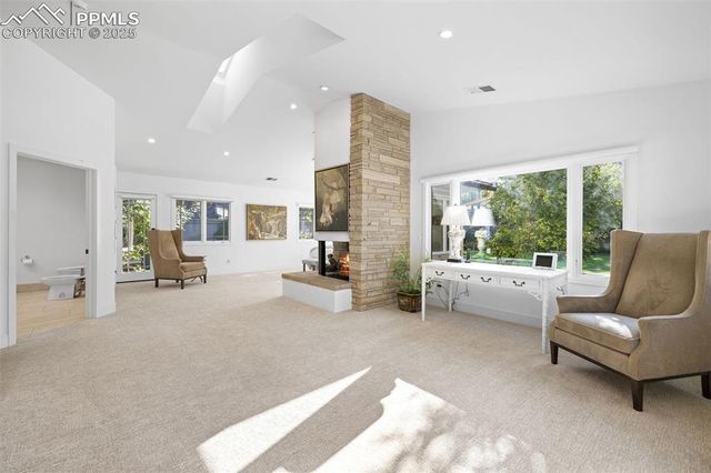 18 2nd Street, Colorado Springs, CO 80906