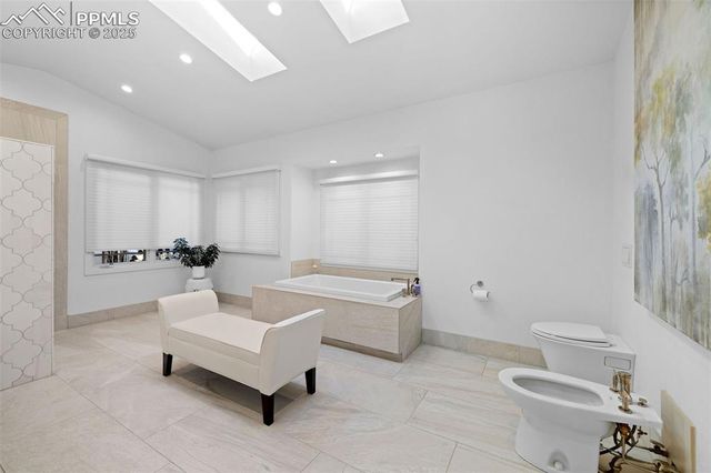 18 2nd Street, Colorado Springs, CO 80906