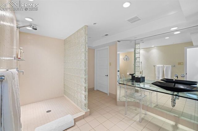 18 2nd Street, Colorado Springs, CO 80906