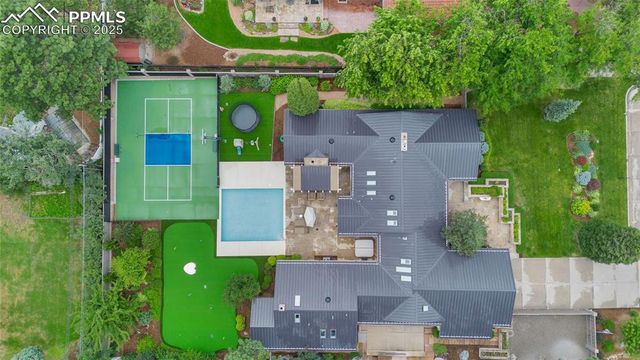 18 2nd Street, Colorado Springs, CO 80906