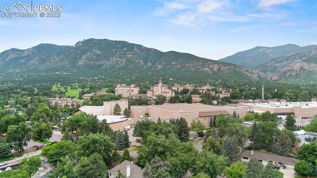 18 2nd Street, Colorado Springs, CO 80906