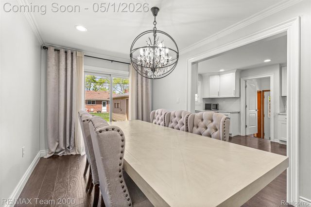 26622 Hass Street, Dearborn Heights, MI 48127