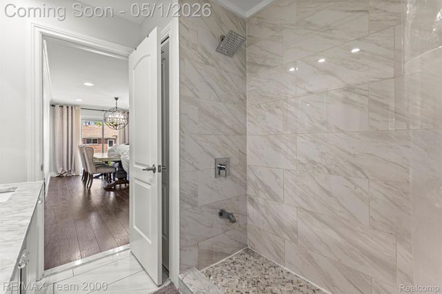 26622 Hass Street, Dearborn Heights, MI 48127
