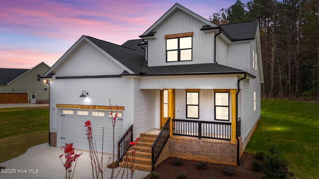 20 Stream View Way, Spring Hope, NC 27882