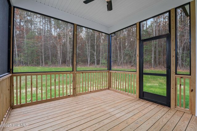 20 Stream View Way, Spring Hope, NC 27882