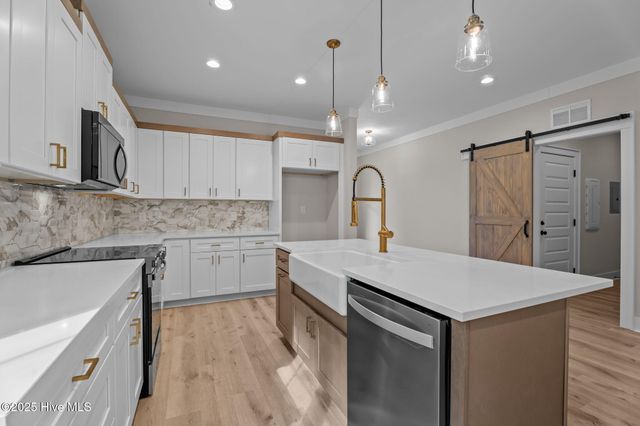 20 Stream View Way, Spring Hope, NC 27882