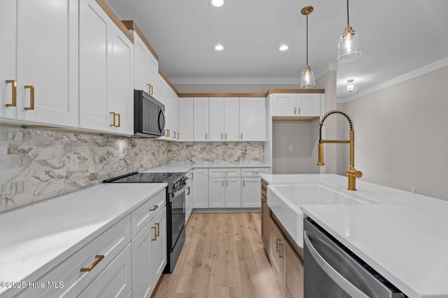 20 Stream View Way, Spring Hope, NC 27882