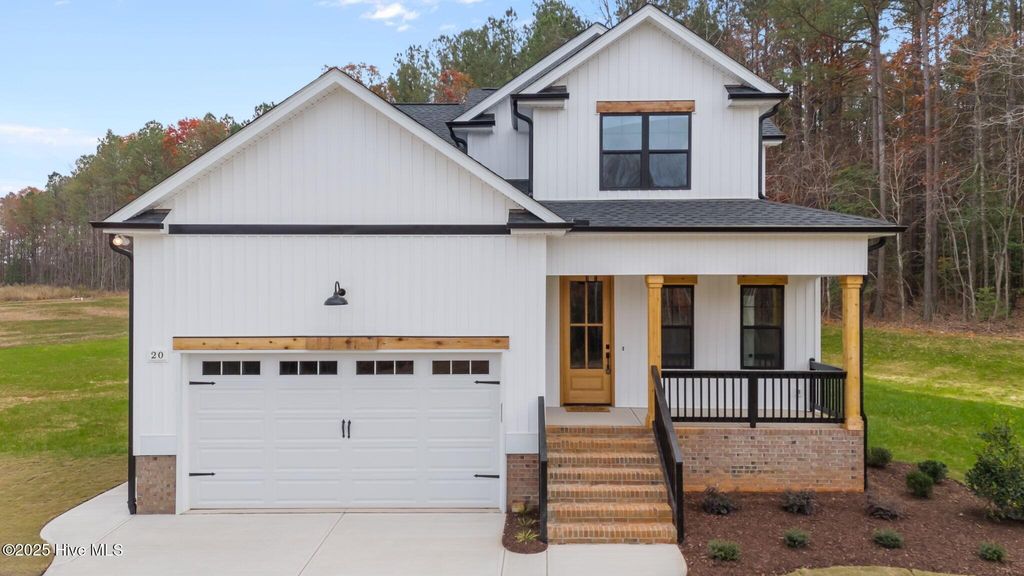 20 Stream View Way, Spring Hope, NC 27882