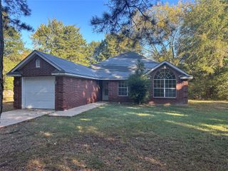2750 Shiloh, Paris, TX 75460