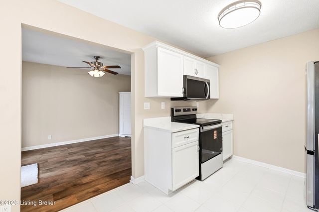 3021 Bushmill Park, Louisville, KY 40241