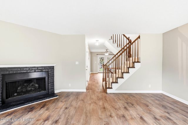 3021 Bushmill Park, Louisville, KY 40241