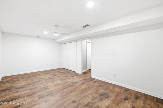 3021 Bushmill Park, Louisville, KY 40241