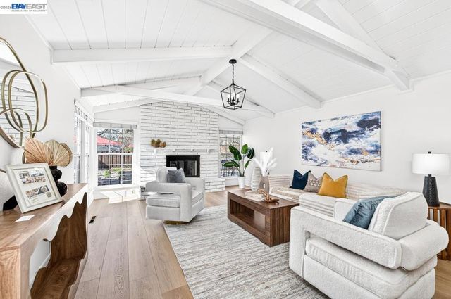 123 123 Kelobra Ct, Walnut Creek, CA 94598