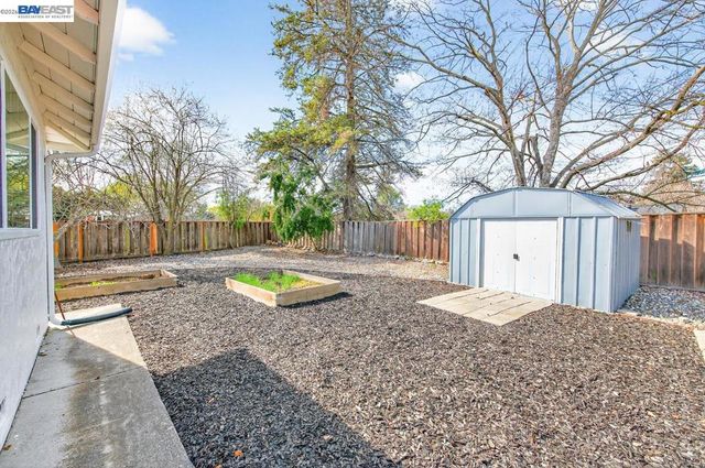 123 123 Kelobra Ct, Walnut Creek, CA 94598