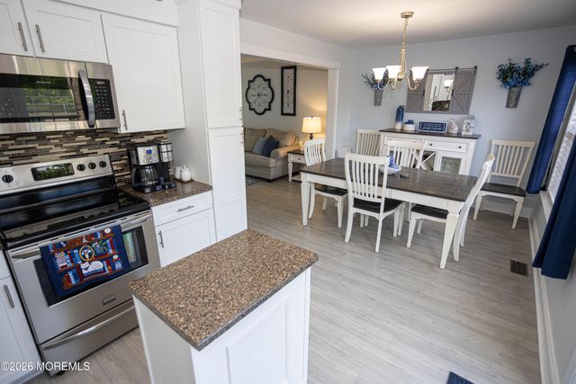 18 Pero Court, Sayreville, NJ 08872