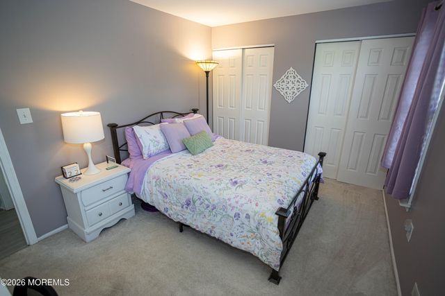 18 Pero Court, Sayreville, NJ 08872