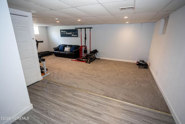 18 Pero Court, Sayreville, NJ 08872