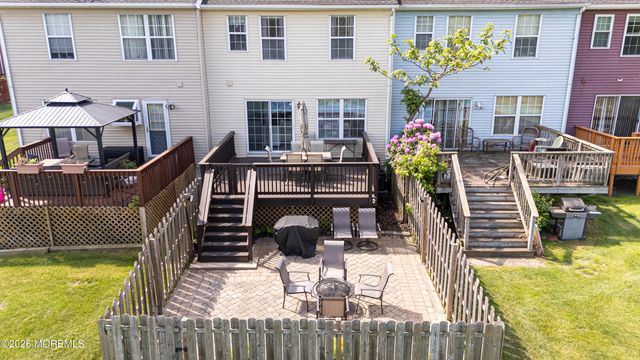 18 Pero Court, Sayreville, NJ 08872