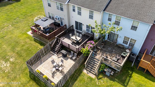 18 Pero Court, Sayreville, NJ 08872