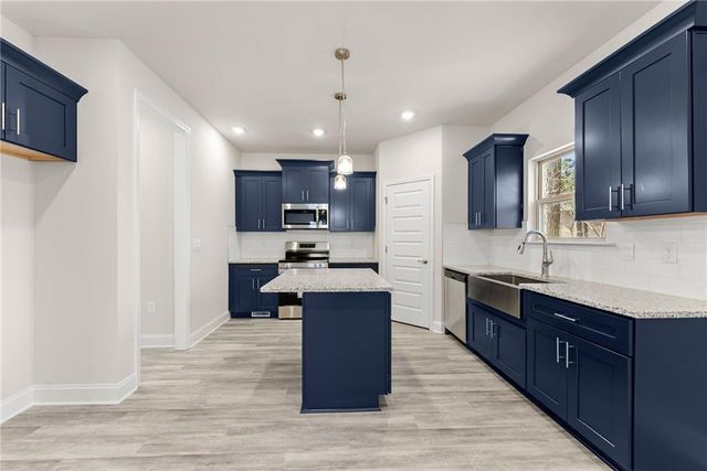 657 Forest Way, Cornelia, GA 30531