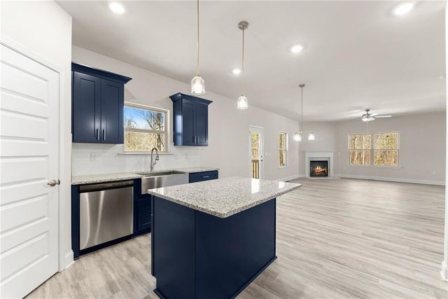 657 Forest Way, Cornelia, GA 30531