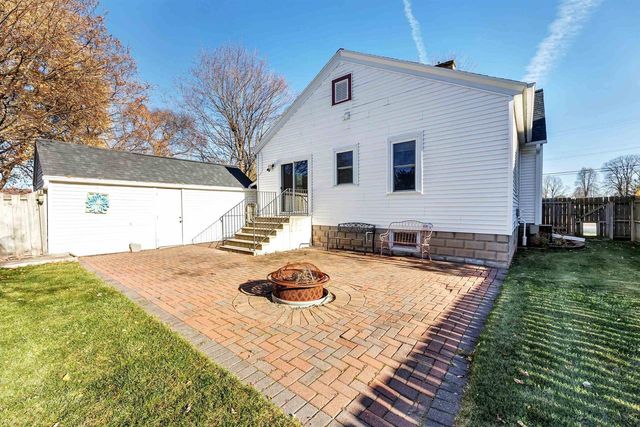 215 GRAY STREET, Green Bay, WI 54303