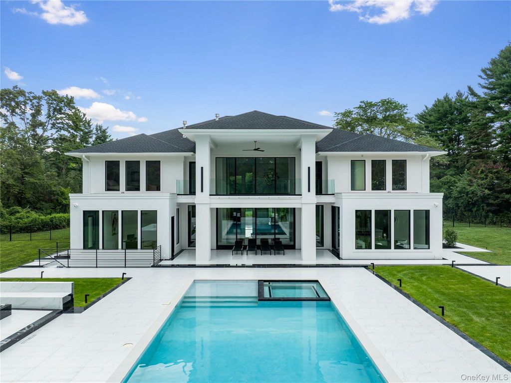 160 Hegemans Lane, Old Brookville, NY 11545 — exterior