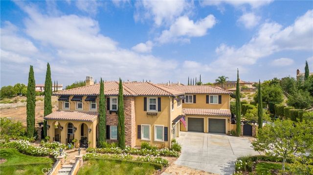 455 Wrightwood Court, Riverside, CA 92506