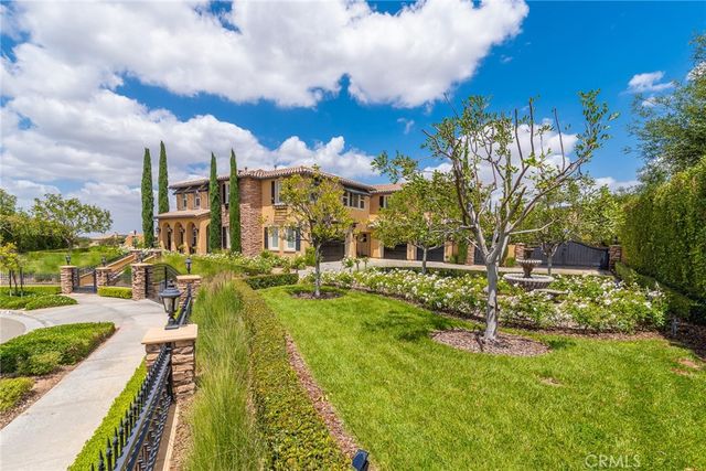 455 Wrightwood Court, Riverside, CA 92506