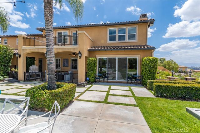 455 Wrightwood Court, Riverside, CA 92506