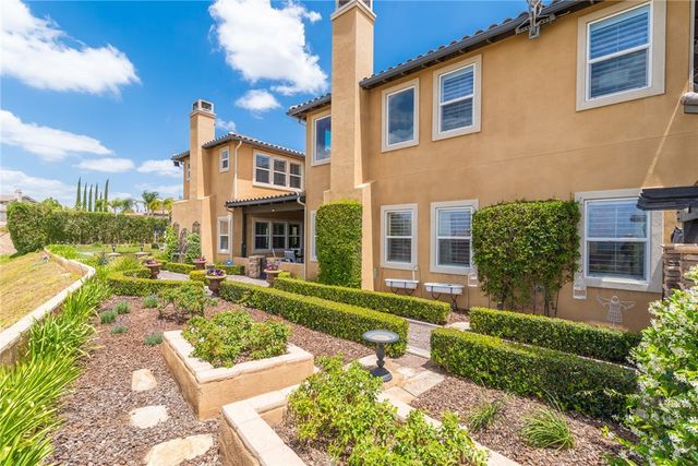 455 Wrightwood Court, Riverside, CA 92506