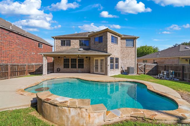 233 SPRINGTREE TRL, Cibolo, TX 78108