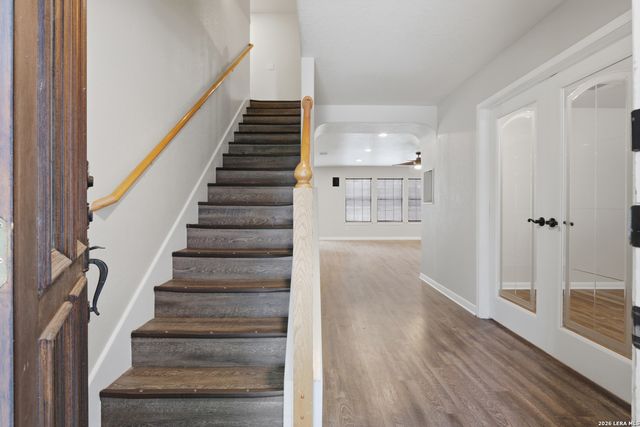233 SPRINGTREE TRL, Cibolo, TX 78108
