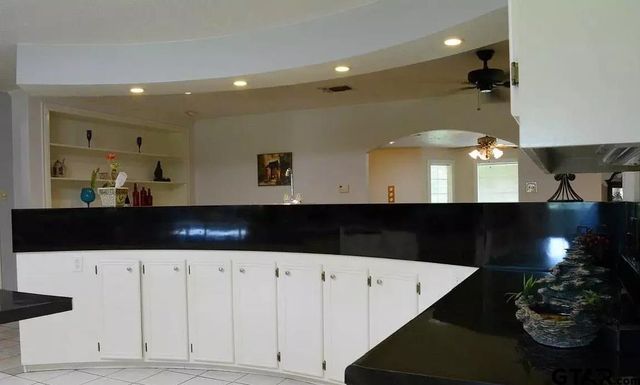 1520 N Texas Ave, Palestine, TX 75803