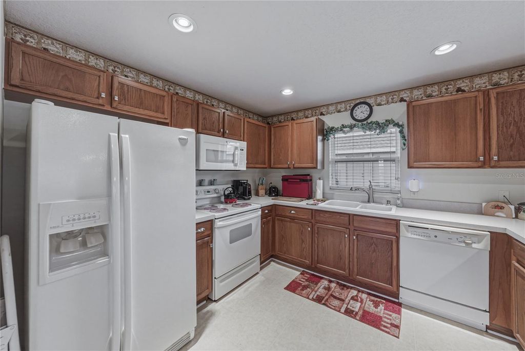 Image 10 of property listing at 4201 BERWICK DRIVE, Lake Wales, FL 33859