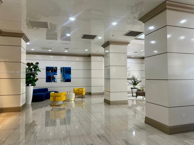 19390 Collins Avenue 414, Sunny Isles Beach, FL 33160