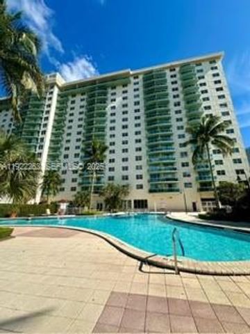 19390 Collins Avenue 414, Sunny Isles Beach, FL 33160