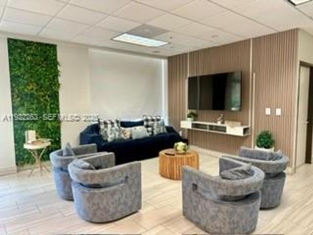 19390 Collins Avenue 414, Sunny Isles Beach, FL 33160