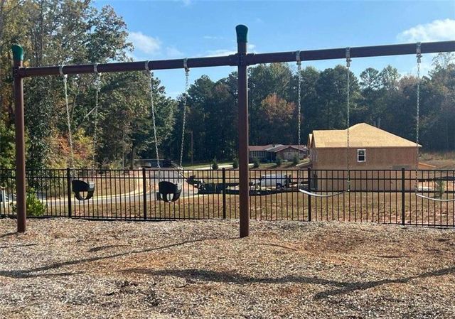 236 Fern Dale Drive, Fairburn, GA 30213