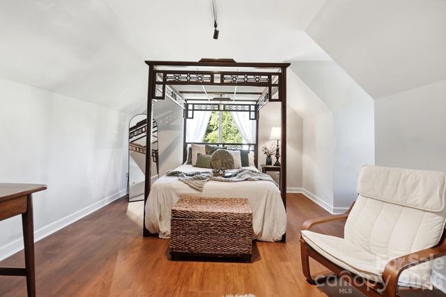 2822 Carriage Crossing Drive, Matthews, NC 28105