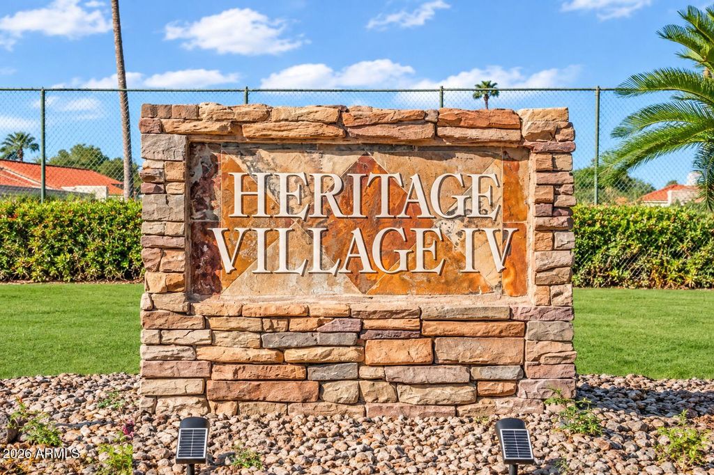 10497 E CINNABAR Avenue, Scottsdale, AZ 85258 — photo 2