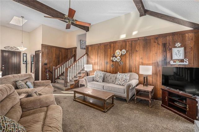 9029 Acuff Lane, Lenexa, KS 66215