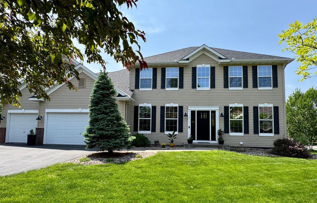 2838 Oak Lawn Drive, Northfield, MN 55057
