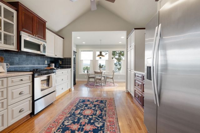 8904 E Boardwalk Ln, Spokane, WA 99212