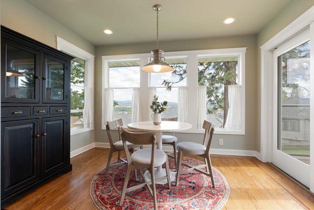 8904 E Boardwalk Ln, Spokane, WA 99212